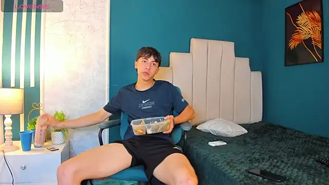 AlessandroDybala online show from 03/18/25, 05:21