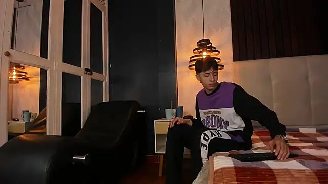 AlessandroDybala online show from 03/21/25, 11:55