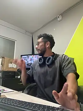 Tom cooper  online show from 03/07/26, 06:21