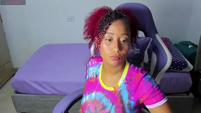 zandra kiman online show from 04/24/26, 02:25