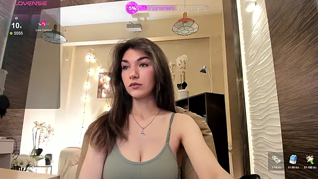 MonicaVii online show from 11/26/25, 12:22