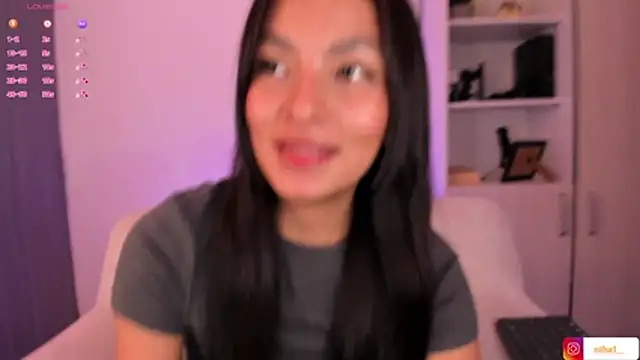 barbie brunette3 online show from 10/15/25, 04:34