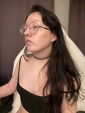 emigooflordXD online show from 12/12/24, 10:34