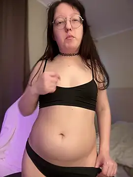 emigooflordXD online show from 12/18/24, 09:36