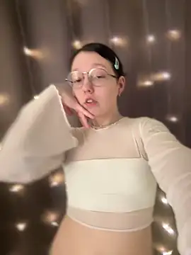 emigooflordXD online show from 12/19/24, 10:02