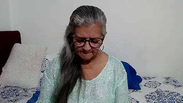 Snapshot of candy_mature_ chatting on 06/20/26, 10:29 candy mature online show from 06/20/26, 10:29