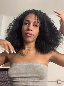 Snapshot of turabbitxx chatting on 05/15/26, 04:36 turabbitxx online show from 05/15/26, 04:36