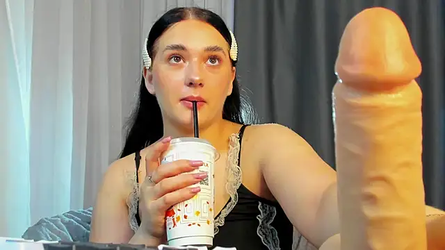 Grand Vita online show from 10/25/25, 10:56