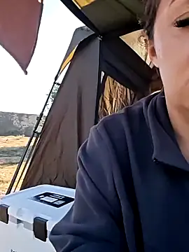 AvaLloyd online show from 09/19/25, 06:48