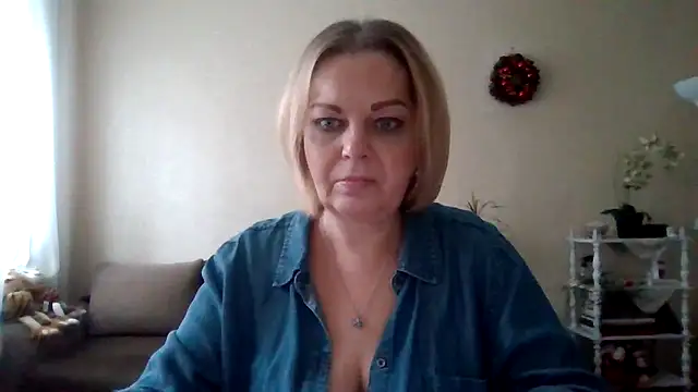 SofiyaPetrova online show from 02/05/25, 01:33