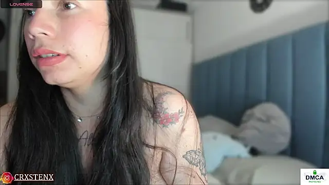 Snapshot of _Susiee_ chatting on 12/14/24, 01:17 Susiee online show from 12/14/24, 01:17