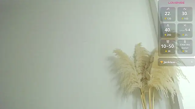 dollface17 online show from 07/01/26, 11:37