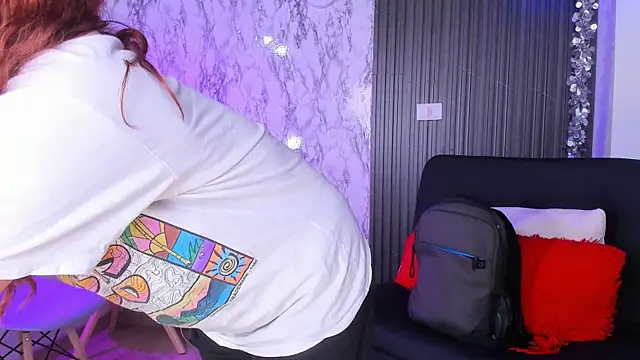 chloe blue online show from 03/21/25, 11:22