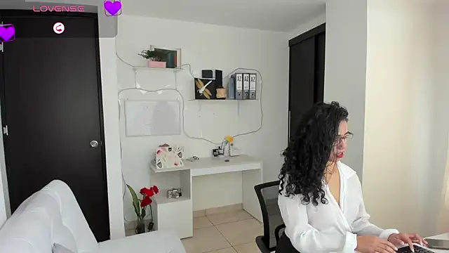 susana monroy online show from 04/23/26, 07:05