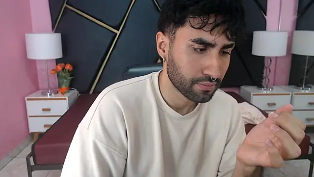 MilanZaire online show from 10/14/25, 11:49