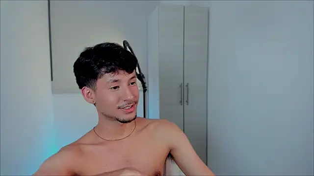 dimitri targaryen online show from 12/14/24, 02:45