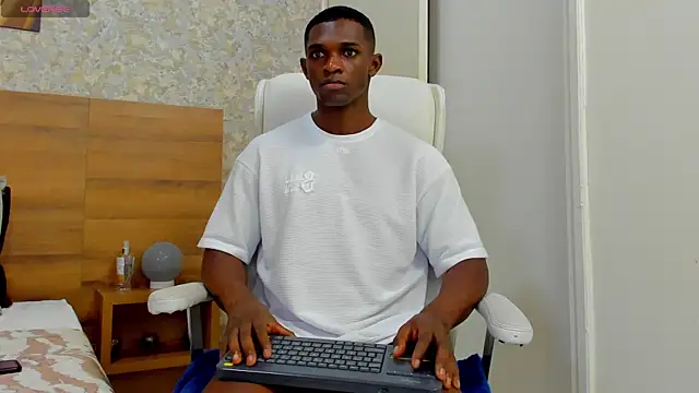 nicolaskan online show from 12/17/24, 12:54