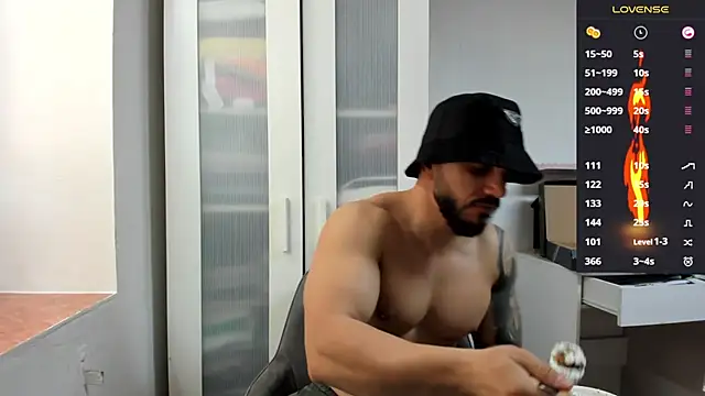 supermanboy94 online show from 03/13/26, 06:20