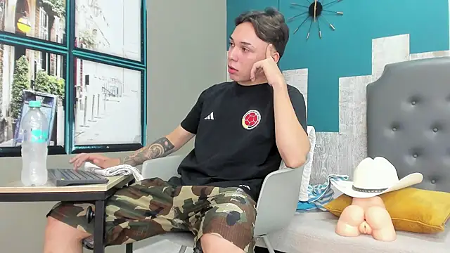 Rhaegal hot online show from 12/08/24, 04:50