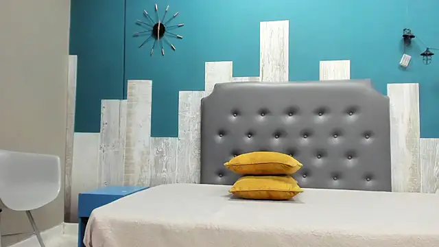 Rhaegal hot online show from 12/19/24, 11:25