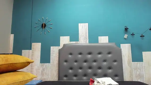 Rhaegal hot online show from 12/21/24, 02:37