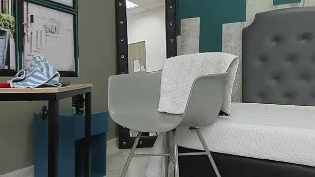 Rhaegal hot online show from 03/21/25, 07:24