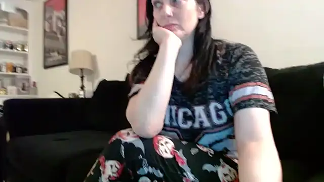 CrystalLakeXO online show from 10/05/25, 04:44