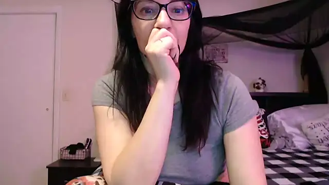 CrystalLakeXO online show from 06/22/26, 07:38