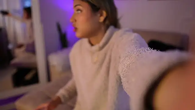 SaraParisi online show from 02/13/25, 11:04