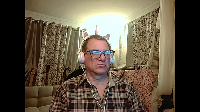 coryassman online show from 02/02/25, 11:19