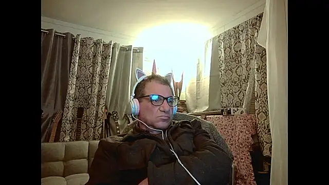 coryassman online show from 02/03/25, 07:29