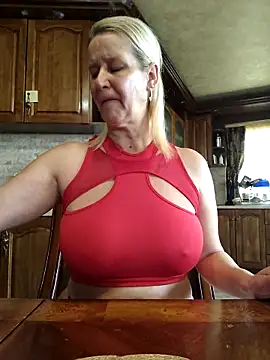 Lotus-blume1 online show from 11/08/25, 10:04