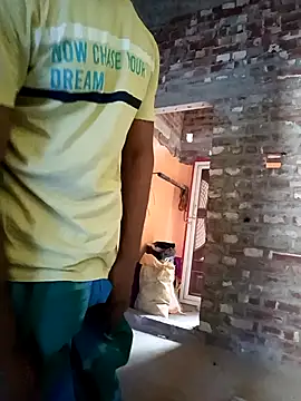 model yesx online show from 04/05/26, 02:09