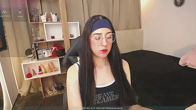 Imkitty-Horny online show from 02/05/25, 04:06