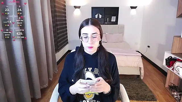 Imkitty-Horny online show from 10/02/25, 03:24