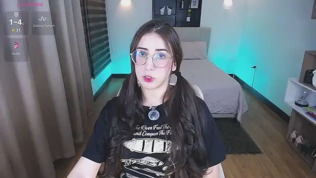 Imkitty-Horny online show from 04/11/26, 02:49