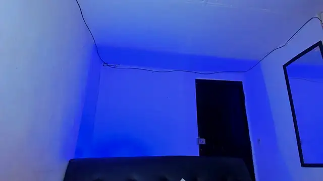 emperatrizhotwolf online show from 03/11/25, 08:30