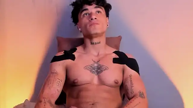 Thomas Fit1 online show from 12/28/24, 02:01