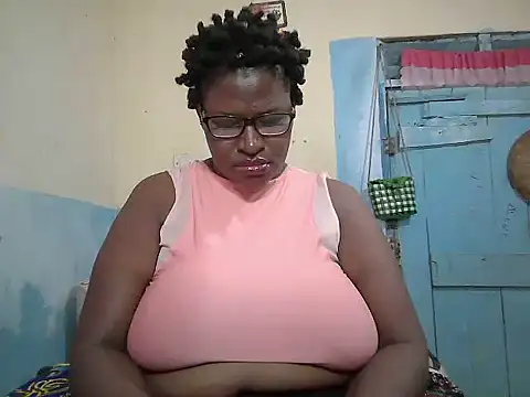 sexy bigboobss online show from 07/17/26, 07:04