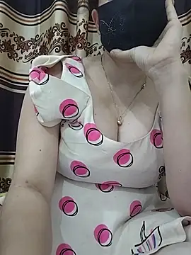 Snapshot of Anjel_Sadia chatting on 05/20/26, 02:12 Anjel Sadia online show from 05/20/26, 02:12