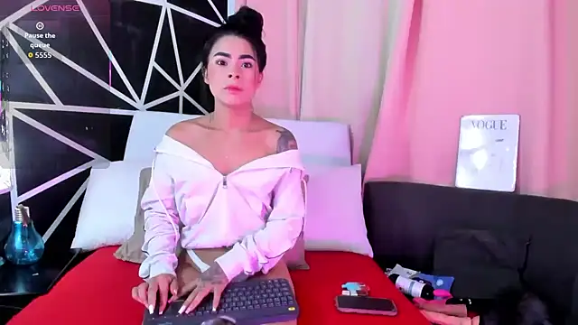 AMBARR STONE online show from 12/19/25, 09:16