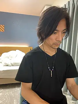 Katakuriko-Denpun online show from 10/28/25, 04:38