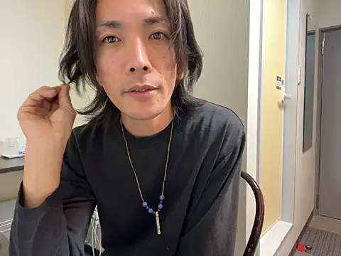 Katakuriko-Denpun online show from 11/24/25, 12:05