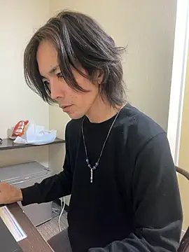 Katakuriko-Denpun online show from 11/26/25, 08:04