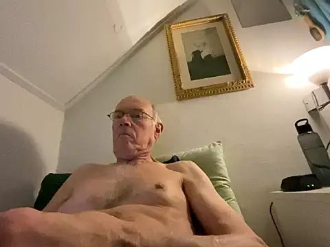 martxxxxx online show from 02/22/25, 09:48