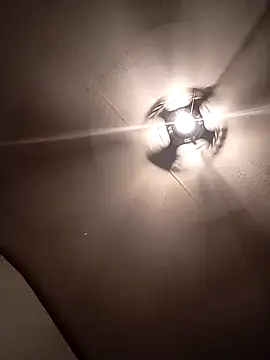 Xoc8  online show from 12/17/24, 02:11