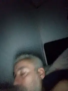 Xoc8  online show from 12/17/24, 10:11