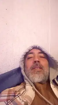 Xoc8  online show from 12/20/24, 03:53