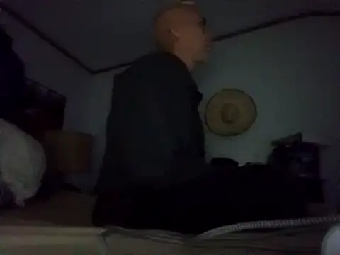 Xoc8  online show from 03/03/25, 04:03