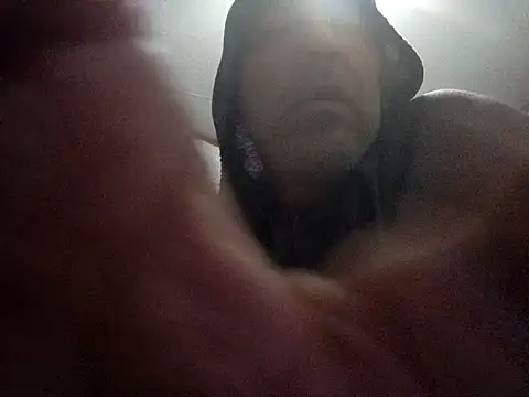 Xoc8  online show from 12/03/25, 12:07